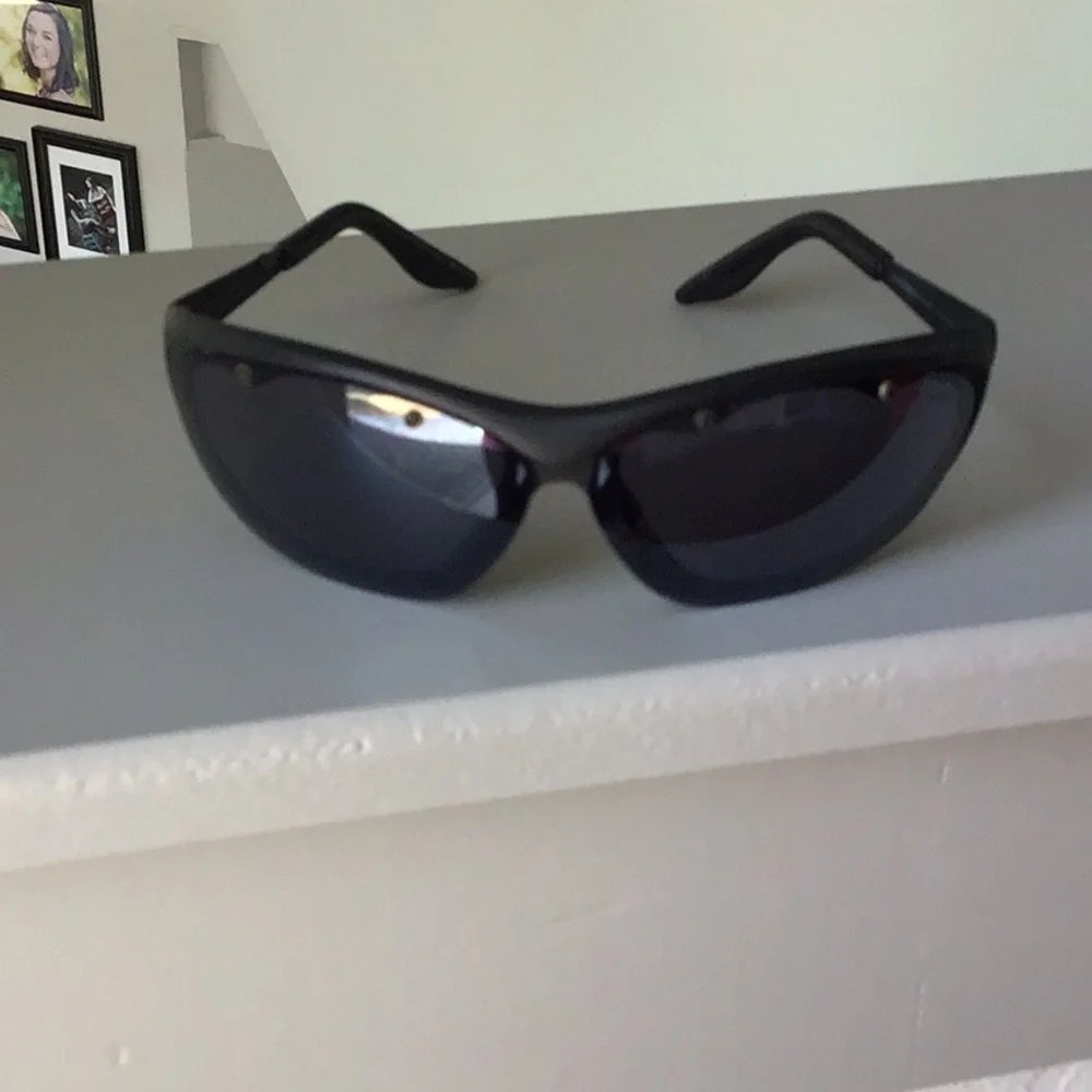 Foster Grant Ironman Sunglasses